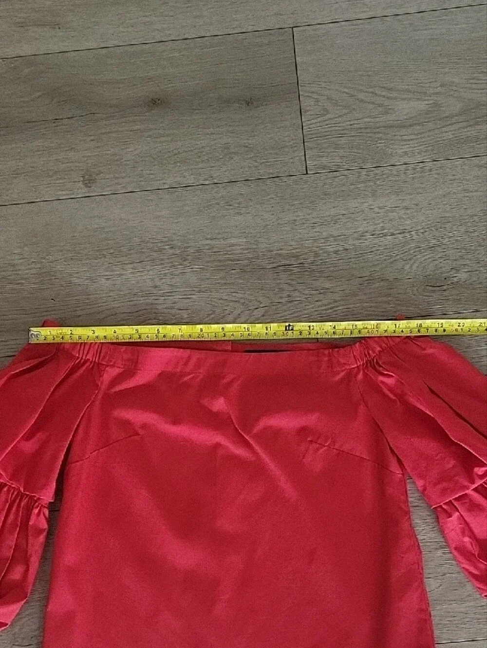 Banana Republic Off-Shoulder Puff Sleeve Blouse in Red